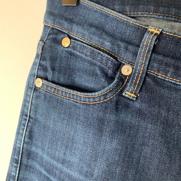 7 For All Mankind Modern Straight Jeans Size 24. - Picture 4 of 9